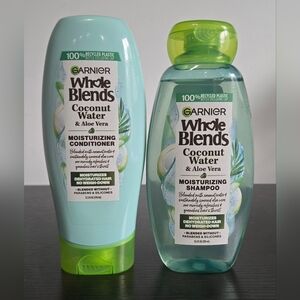 Garnier Whole Blends Coconut Water & Aloe Vera Shampoo & Conditioner